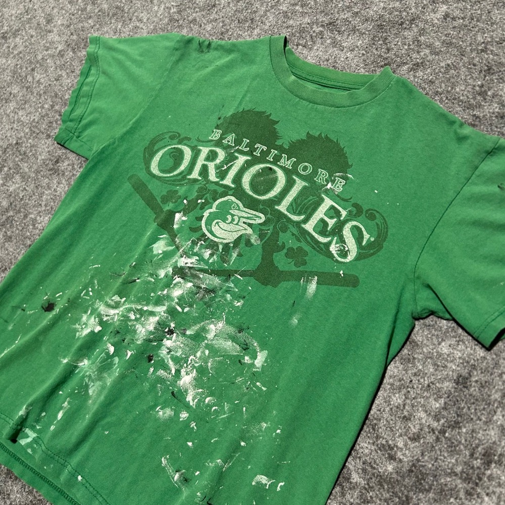 MLB Baltimore Orioles St Patricks Day Green Graphic T-Shirt Size‎ Medium
